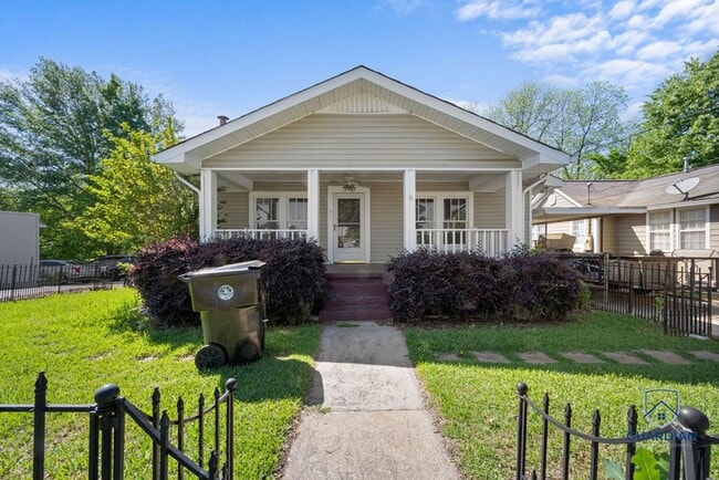 3 bd 1 ba - 3 bd 1 ba House