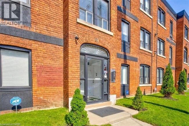 Photo - 81 Gibson Ave Unité 6