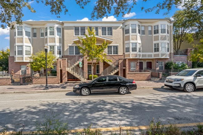 Building Photo - 509 N Market St Rental