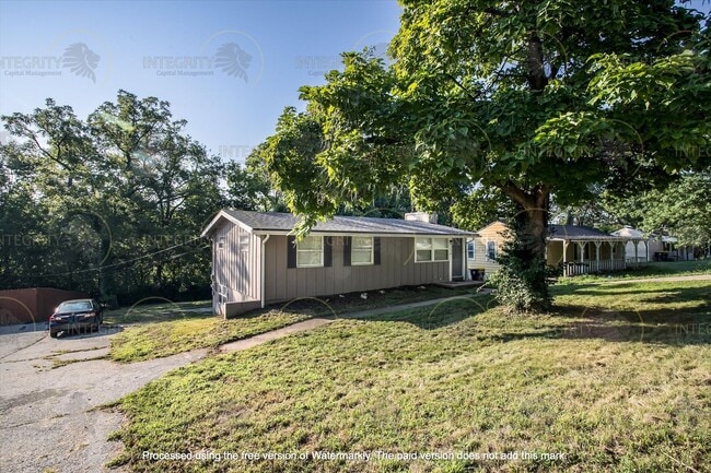 Photo - 4809 Farley Ave