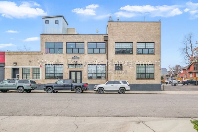 Photo - 1515 N Ogden St Unit 2