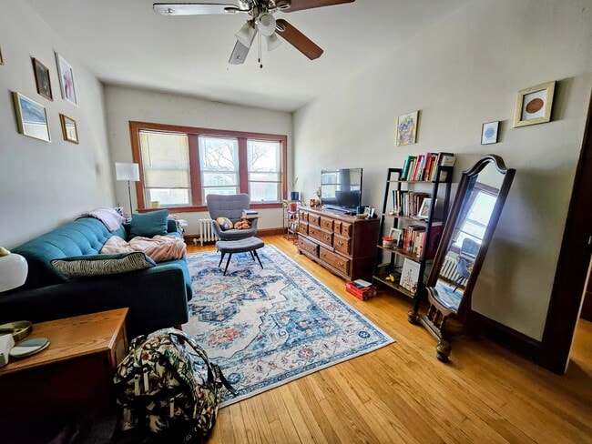 Photo - 1013 E Center St