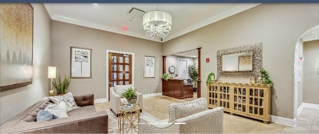 Photo - 151 W Wing St Unidad 609