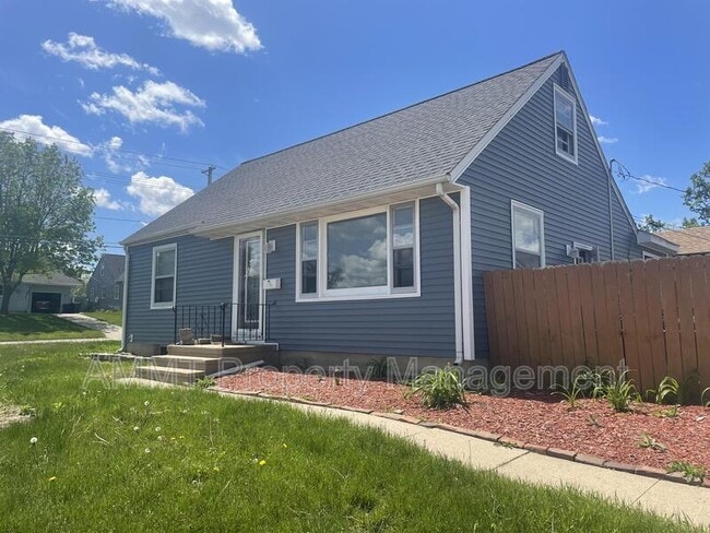 Building Photo - 2220 Haven Ct SW