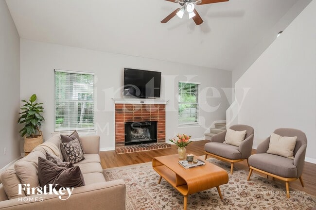 Photo - 4381 Whispering Bend Dr