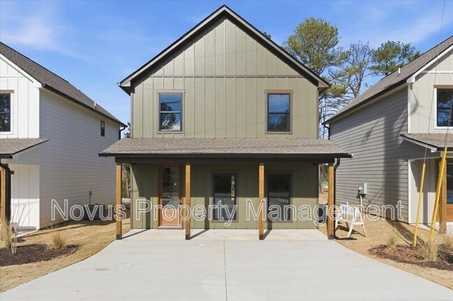 Building Photo - 101 Carroll Cir