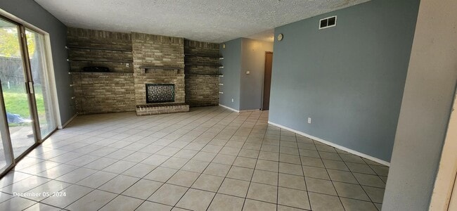 Photo - 7807 Lamppost Ct