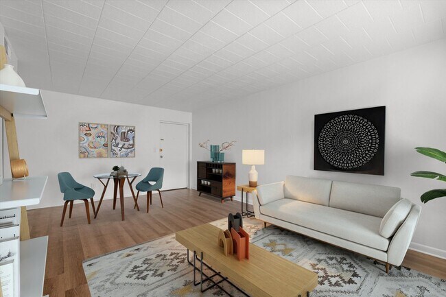 Photo - Edgewood Court Apartments