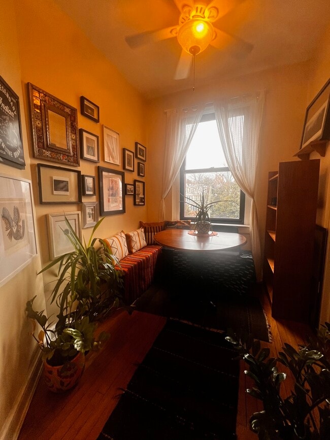 Photo - 4007 Connecticut Ave NW Unit 406