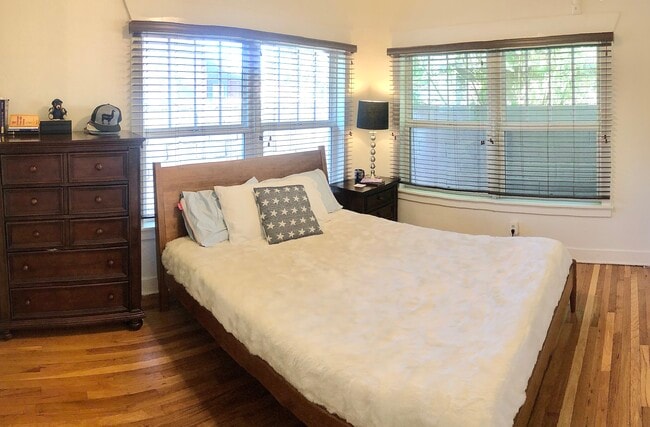 Photo - 2009 N 11th St