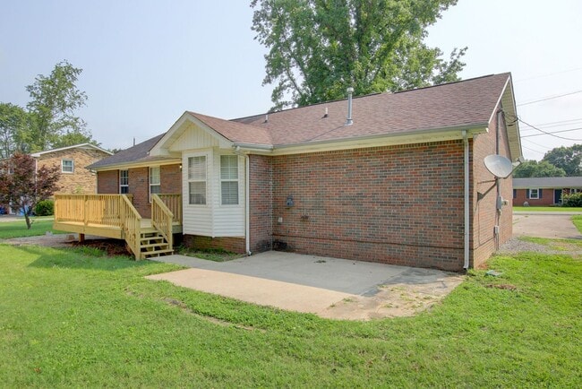 Photo - 2104 Pea Ridge Rd