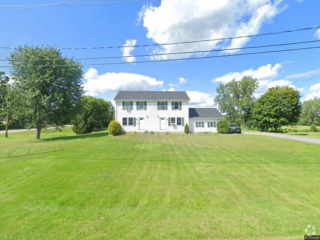 Building Photo - 694 Sanford Rd S Rental