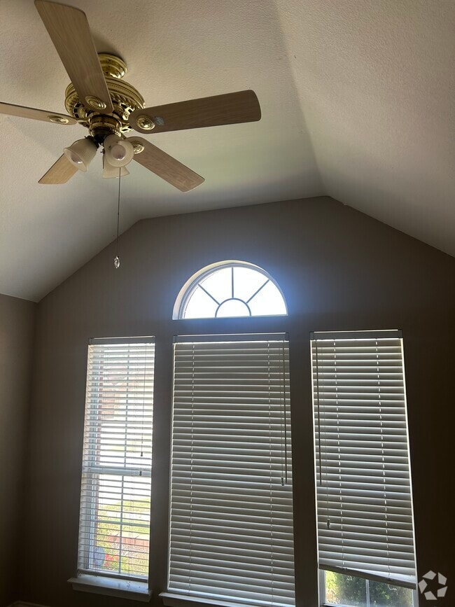 Building Photo - 5340 Warm Springs Trl Rental