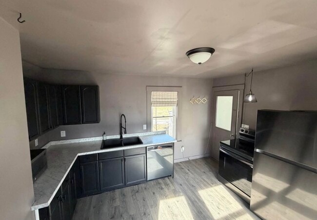 Photo - 22 Summer St