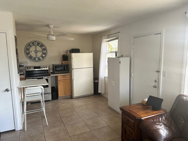 Photo - 1033 NE 17th Ave Unit 1033 #2