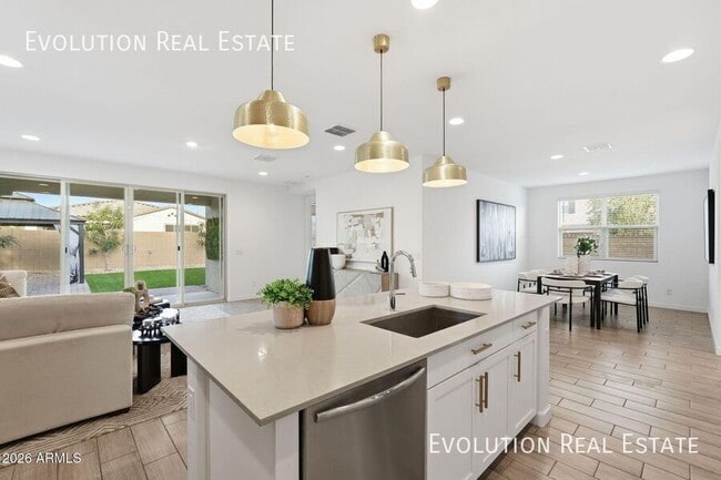 Photo - 6627 S Abbey Ln