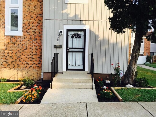Building Photo - 6309 Arwen Ct Rental