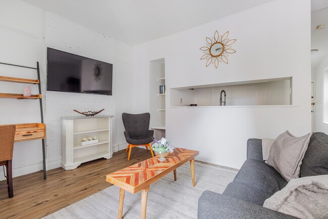 Photo - 177 Waverly Pl Unidad FL3-ID1075286P