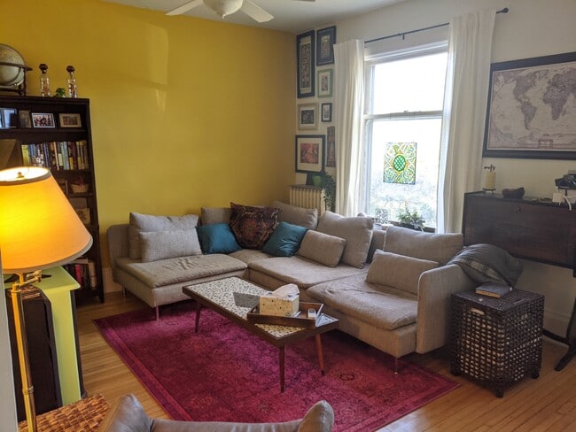 Photo - 2511 S Williams st Unidad Lower