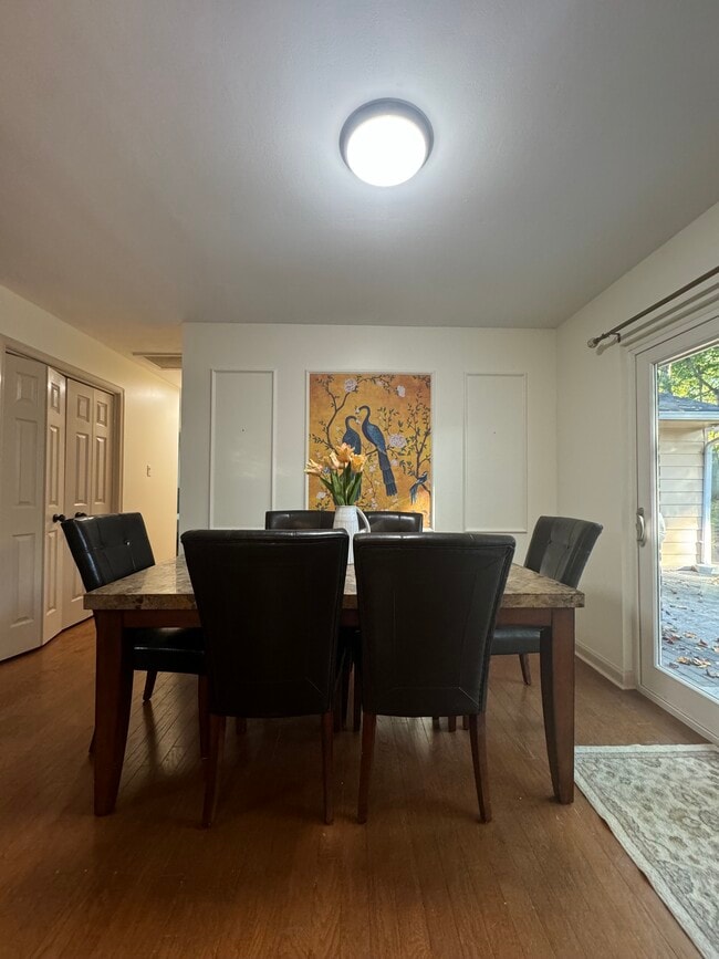 Photo - 7517 Murillo St