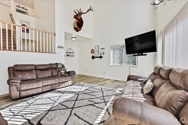 Building Photo - 1496 Pine Ridge Dr Unit ID1250637P Rental