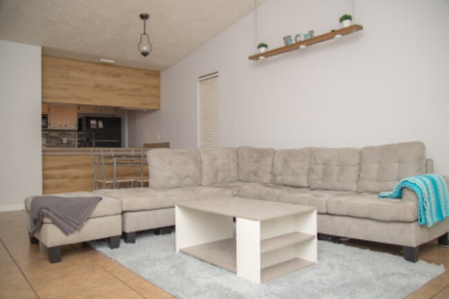 Photo - 2031Hanover Court