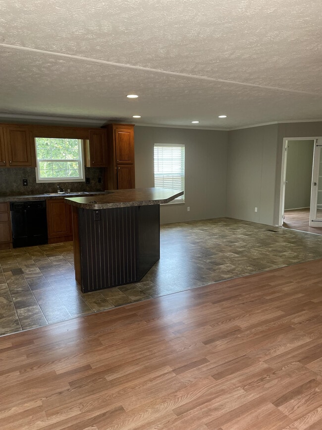 Photo - 2719 Addison Dr