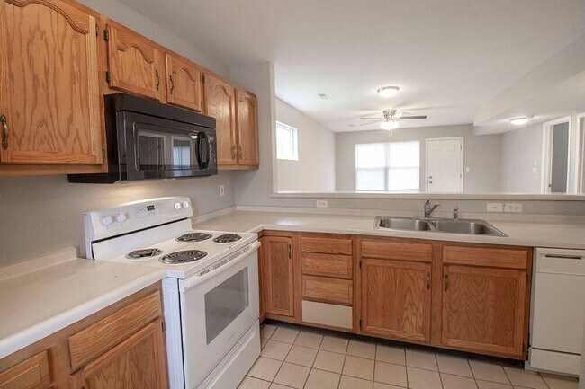 Photo - 5308 Godas Cir