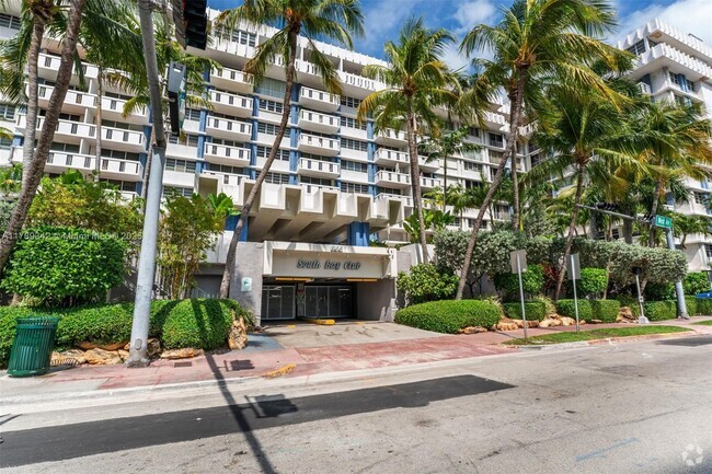 Building Photo - 800 West Ave Unit 720 Rental