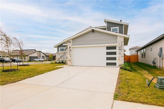 Photo - 101 Parryi Cove