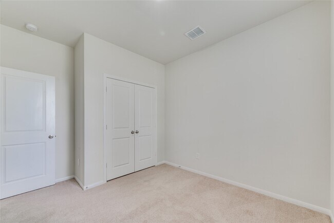 Photo - 19214 Tannach Dr