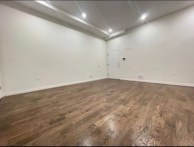 Photo - 141 Monticello Ave Unidad 1