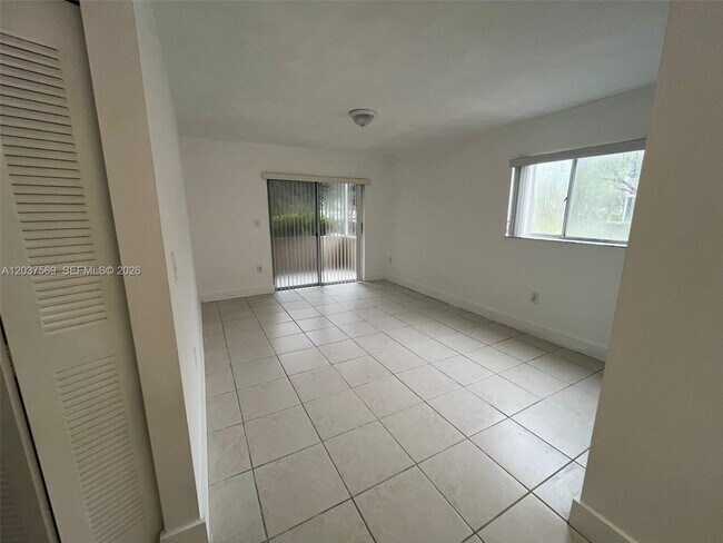Photo - 4800 NW 102nd Ave Unit 103-10