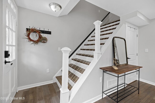 Photo - 10 Marion Pl