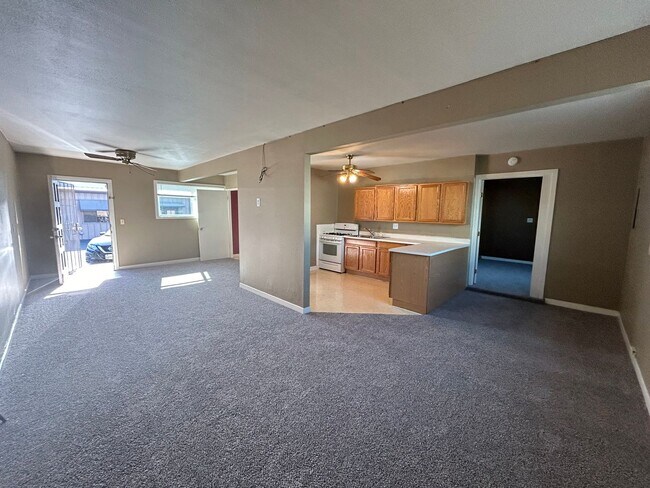 Photo - 1441 Coldwell Ave Unit #A