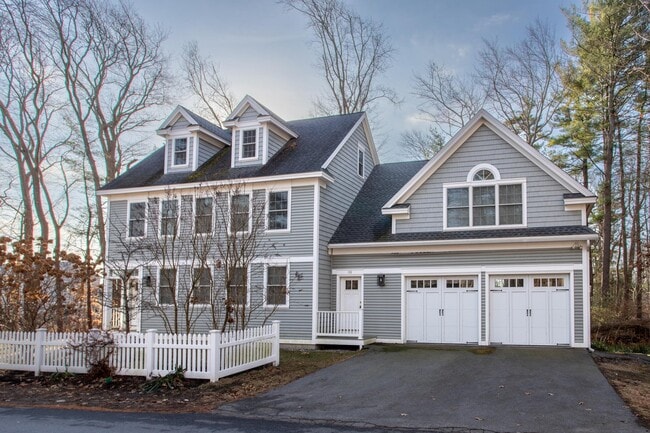 Photo - 156 N Shore Rd House