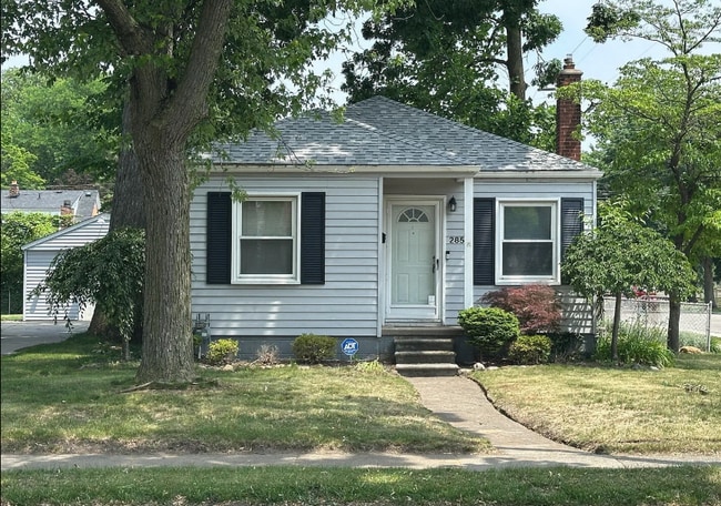 Building Photo - 2859 Parker St Rental