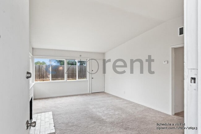 Photo - 2802 Georgetown St