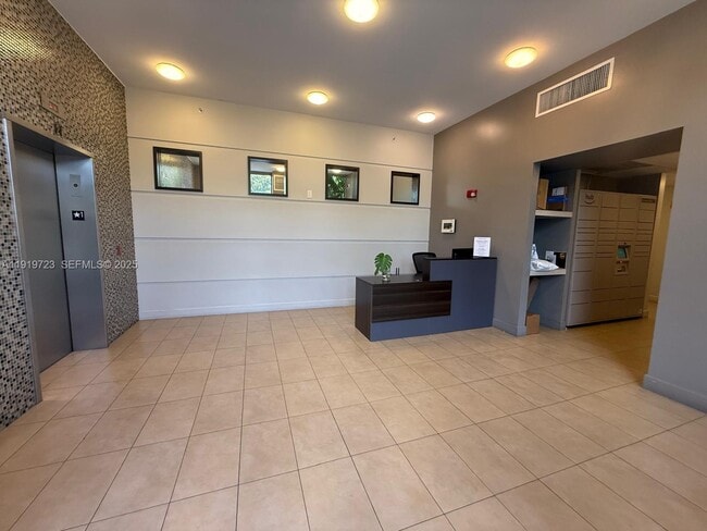 Photo - 36 NW 6th Ave Unit 5