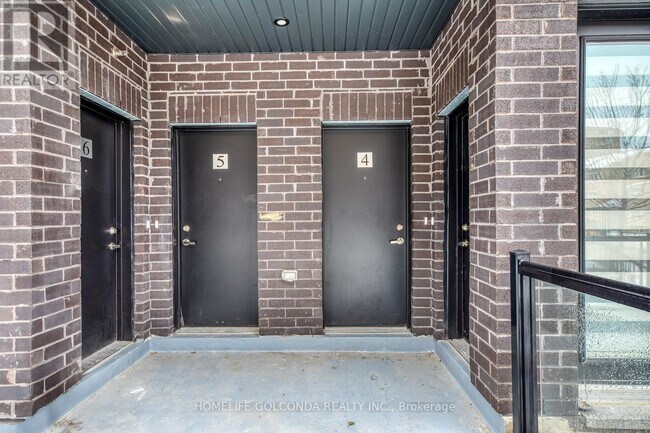 Photo - 3546 Colonial Dr