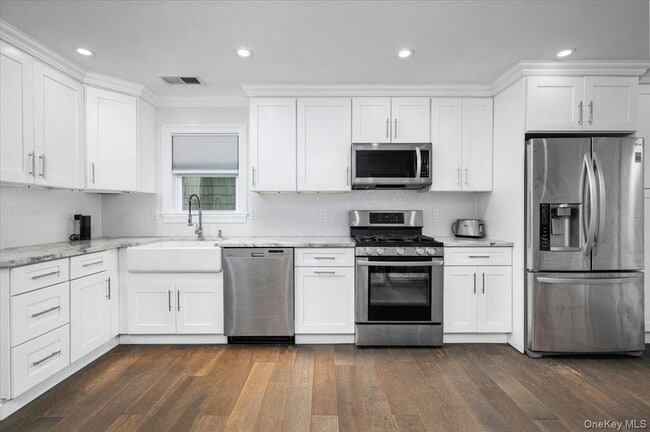 Photo - 216 Florence St