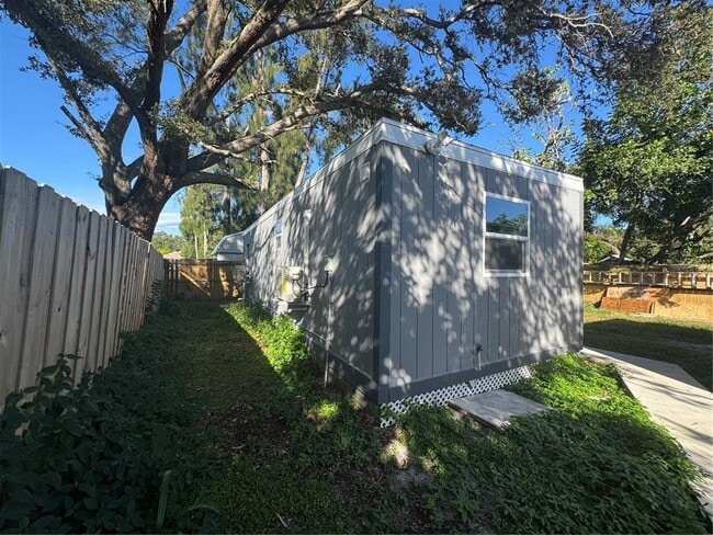 Photo - 5504 60th Way N