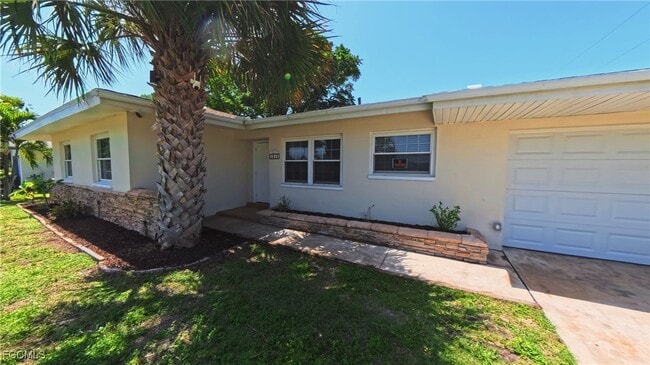 Photo - 1315 SE 45th St
