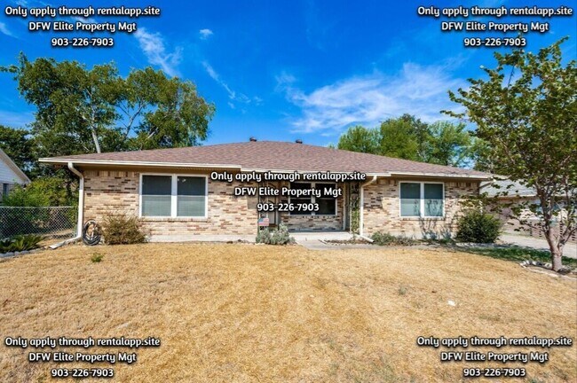 2707 Patricia Ln