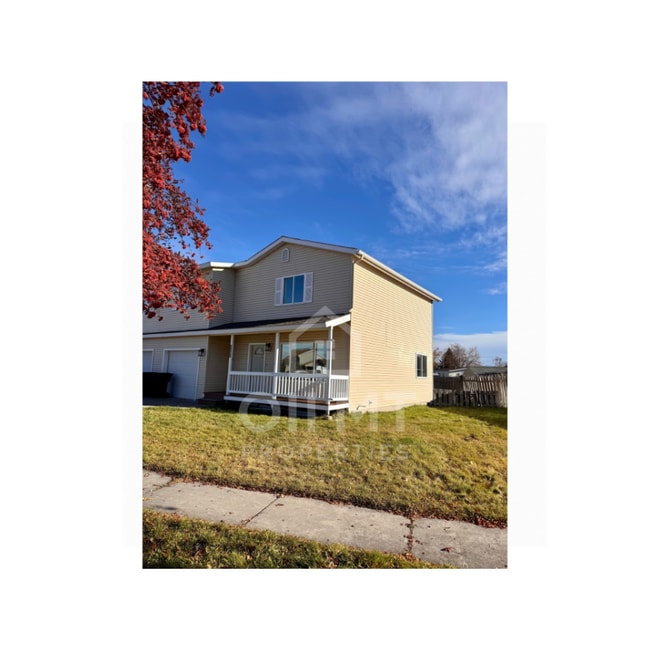 Photo - 1890 N Belmar Dr Unidad 1890