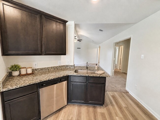 Photo - 7942 Vacek Meadows Loop