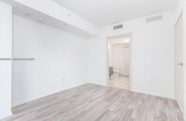 Photo - 801 S Miami Ave