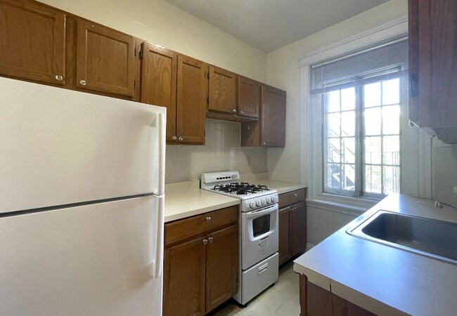 Photo - 35 Wendell St Unit 22