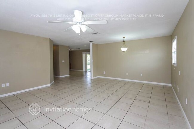 Photo - 1116 40th Ave W