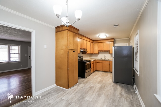 Photo - 212 Jean Wells Dr